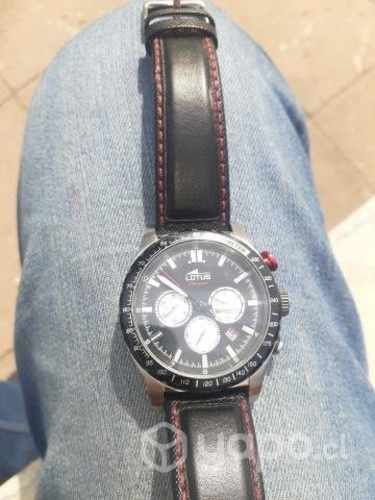 Reloj lotus
