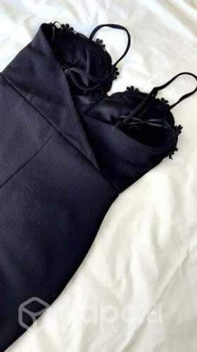 VESTIDO CORTO NEGRO Miss Selfridge Talla 36 o S