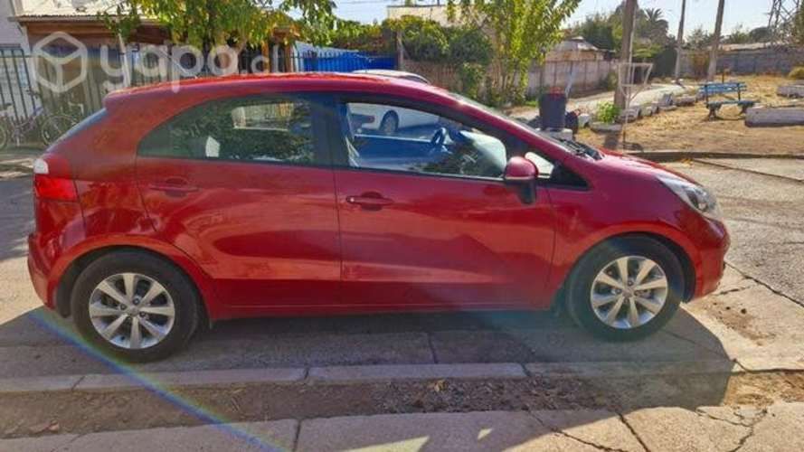 Kia Río 5 Full 2015