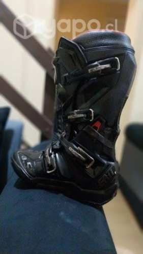 Botas enduro motocross LEATT 5.5 TALLA 42.5 O 43