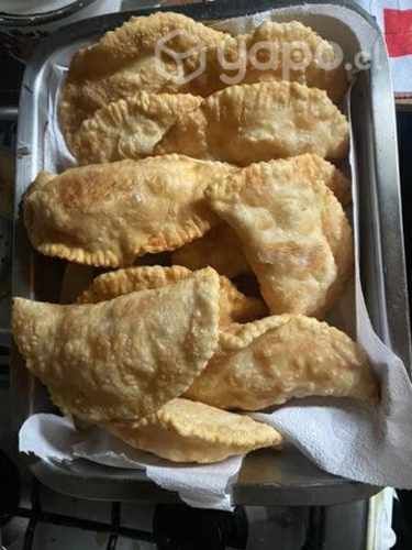 empanadas de CARNE PICADA: CENTOLLA QUESO