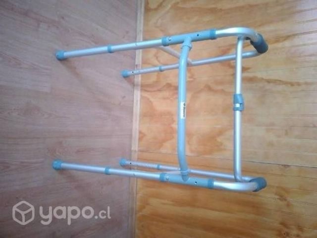 Andador plegable