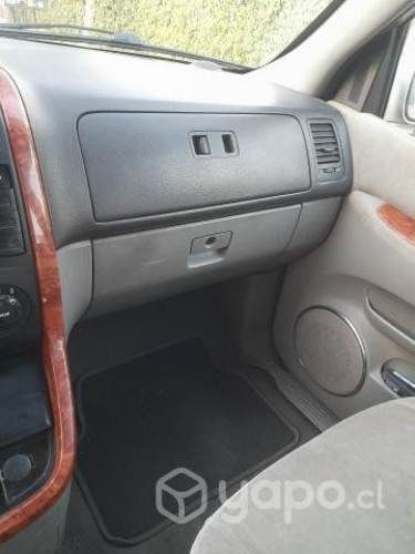 Kia carnival 2004 full 2.5 aut