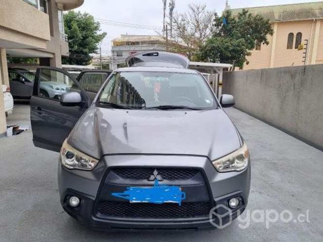 Mitsubishi asx 2011