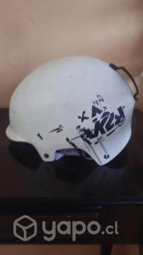 Tabla de Snowboard completa con botas + Casco .