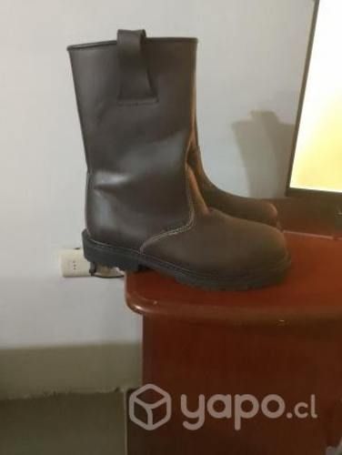 Botas de cuero