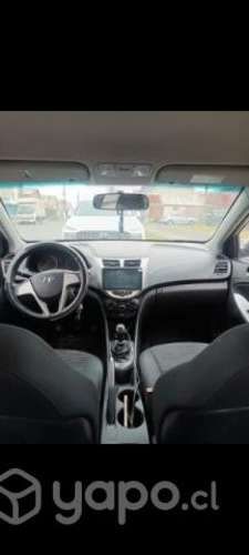 Hyundai acent