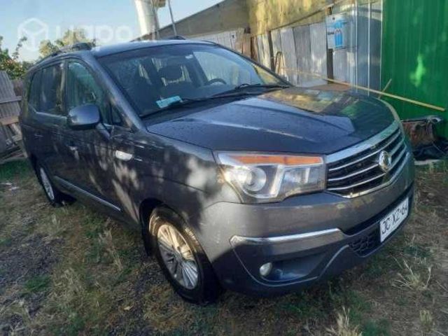 Ssangyong stavic 2017