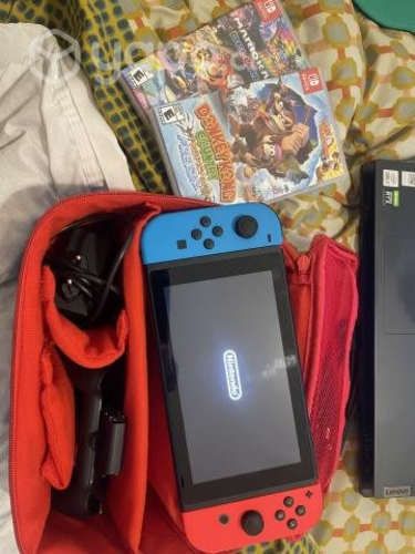 Nintendo switch + 2 Juegos + Bolso + Accesorios