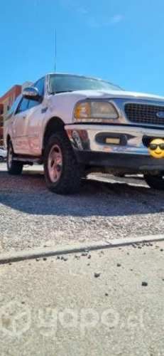 Ford Expedition 98 motor V8 tritón, Americano