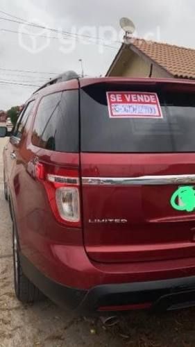 Vendo camioneta Ford explorer año 2014