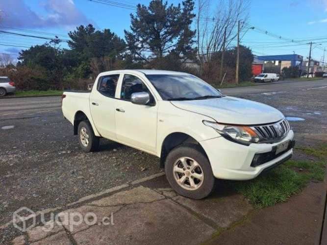 MITSUBISHI L200 - 2016 (4x2)