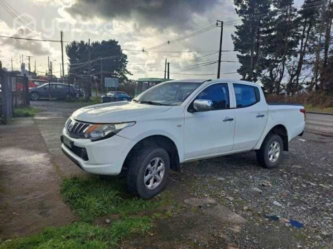 MITSUBISHI L200 - 2016 (4x2)