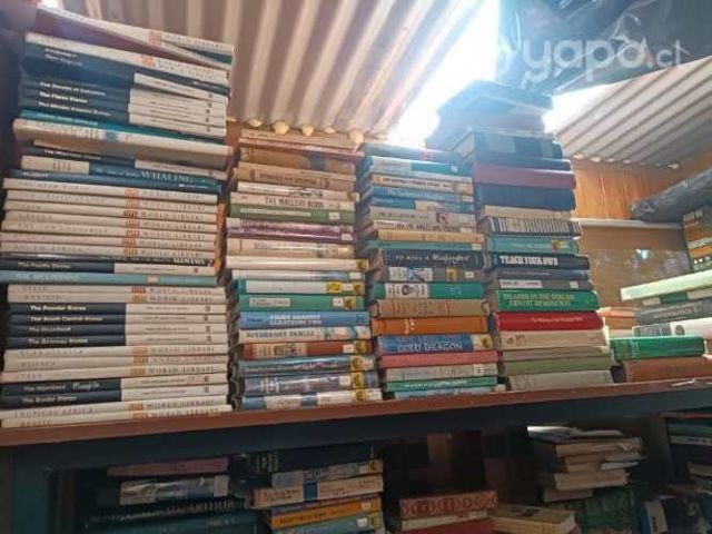 500 libros en inglés , español diferentes autores