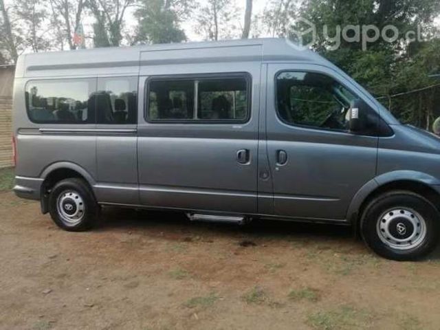 Maxus v80 de pasajeros