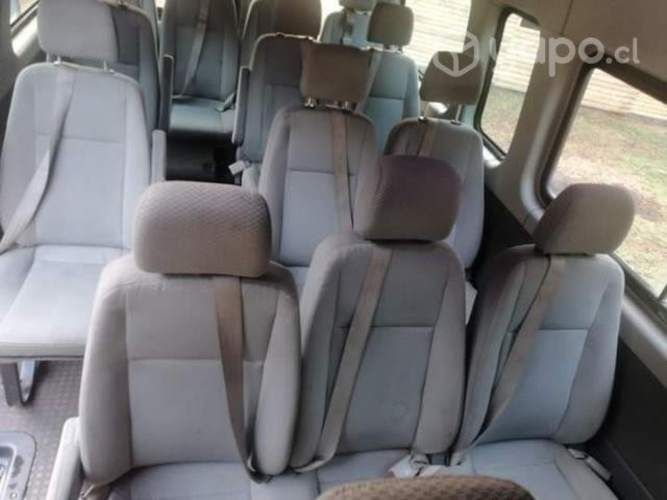 Maxus v80 de pasajeros