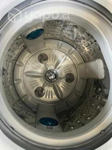 Lavadora LG carga superior 13 kg, modelo WT13WSBP