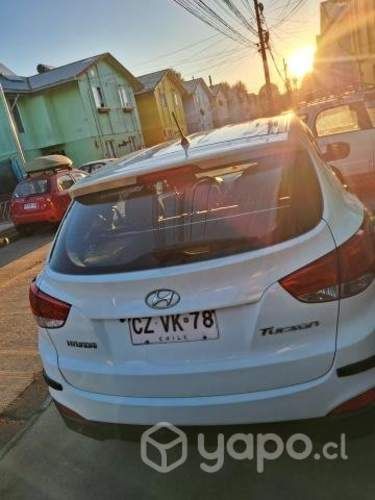 Vendo vehículo hyundai tucson