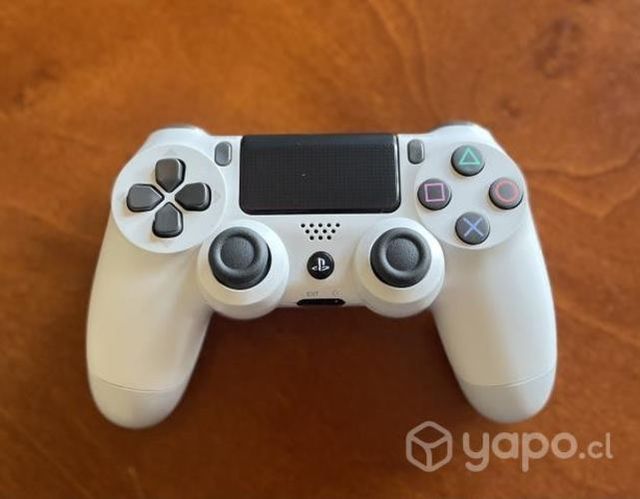 DualShock 4, Controles de PS4
