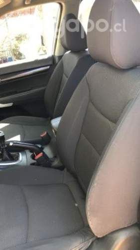 Kia motors sorento 2011