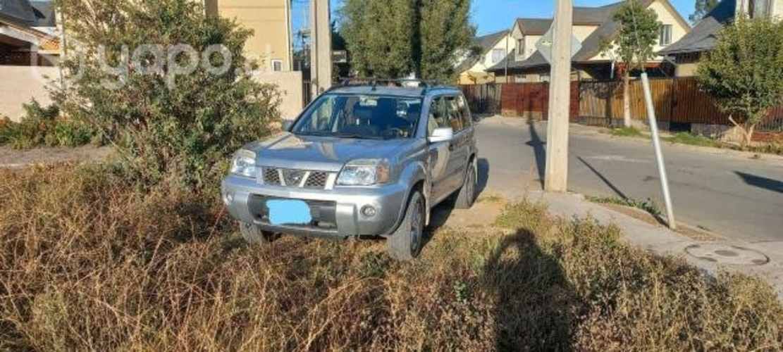 Nissan x-trail 2010