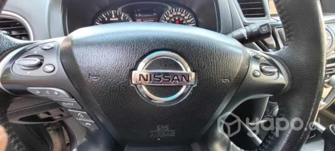 Nissan pathfinder 2014