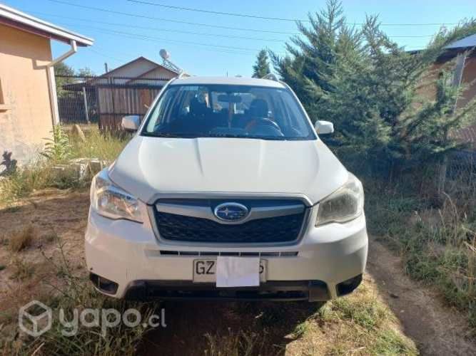 Vendo Subaru Forester 2015 2.0 excelente estado