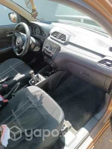Suzuki dzire 2018