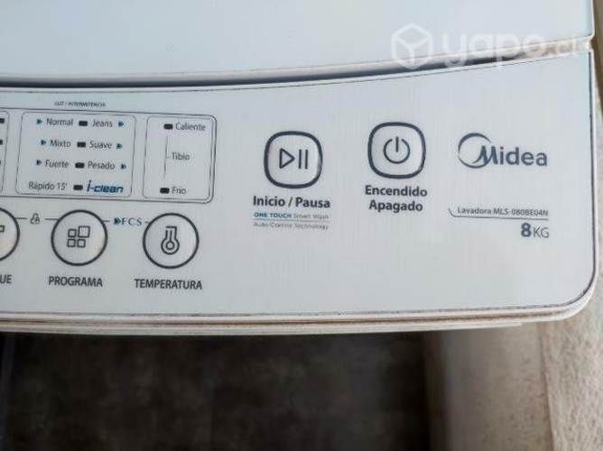 Lavadora Midea 8 kilos, casi nueva