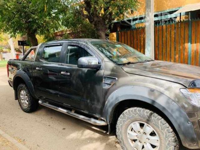 Ford ranger 2014 xlt 3.2 full