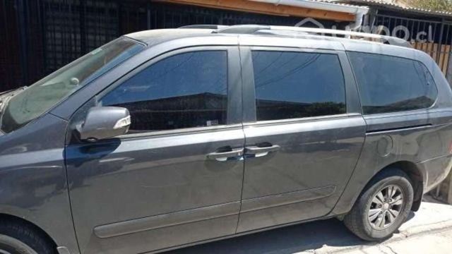 Vendo mi camioneta gran carnival