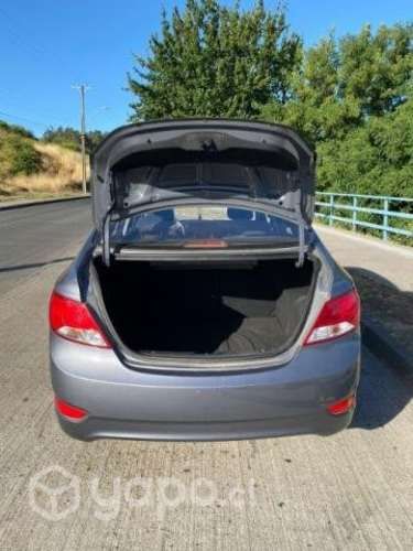Vendo auto Hyundai accent