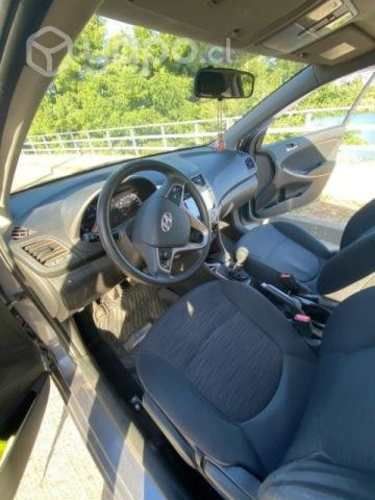 Vendo auto Hyundai accent