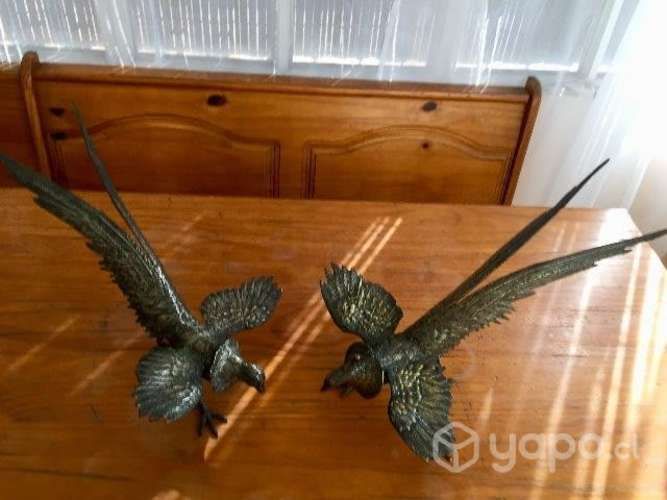 Hermosas figuras de bronce