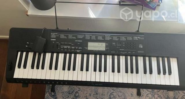 Teclado Casio CTK 3500 + atril (Nuevo poco uso)