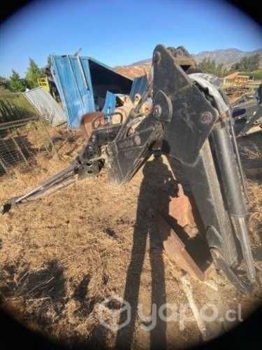 Brazo excavador mini cargador