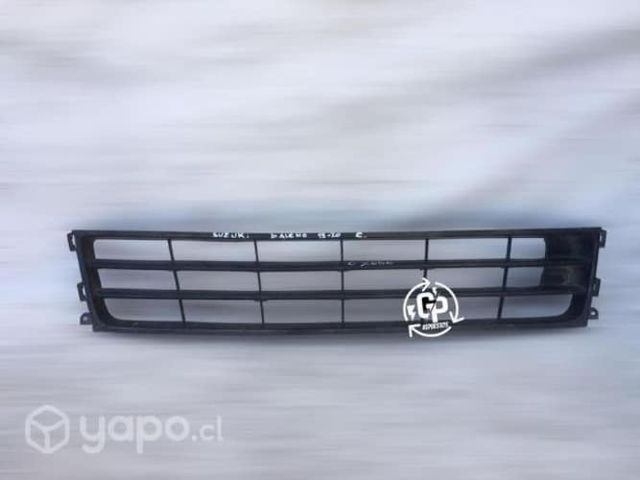 Rejilla suzuki baleno 2015-2020