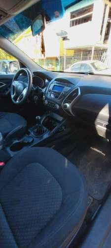 Hyundai New Tucson GL 2.0