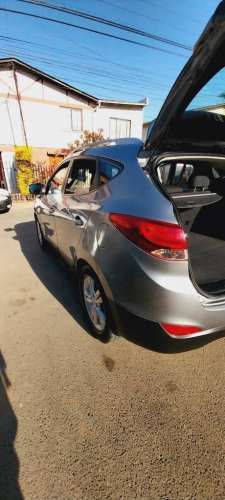 Hyundai New Tucson GL 2.0