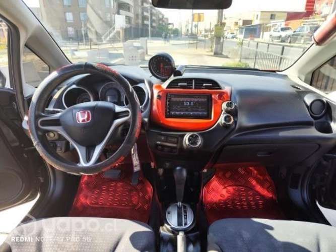 Honda fit  2011