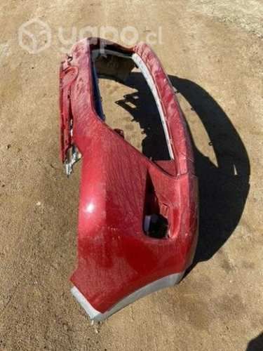 Parachoque Toyota yaris 2016