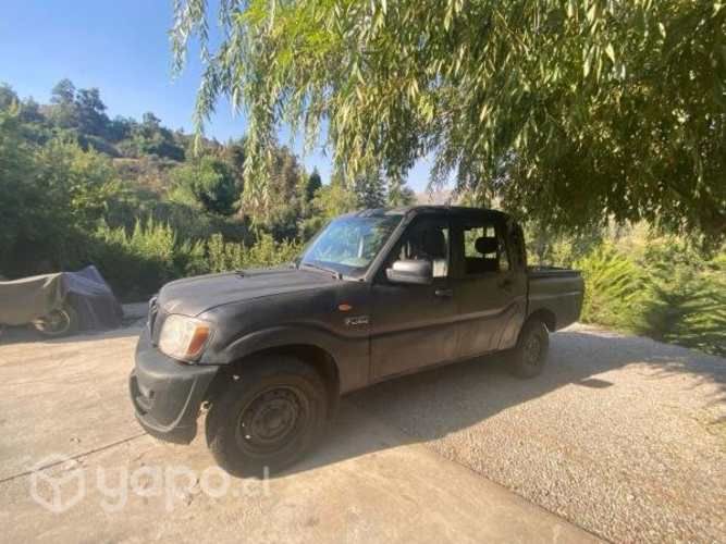 Mahindra pick up 2014