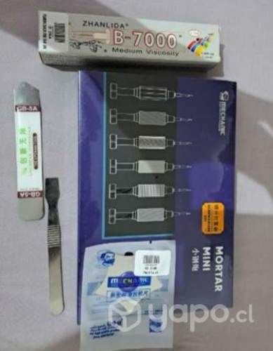 Herramientas y accesorios para desarmar teléfonos