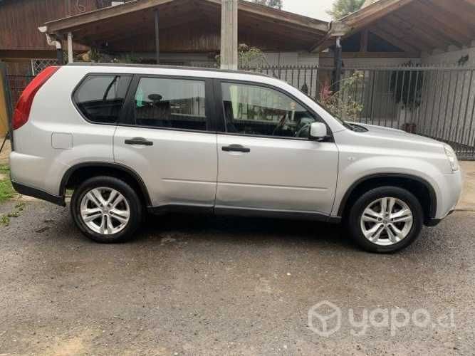 Nissan x-trail 2014