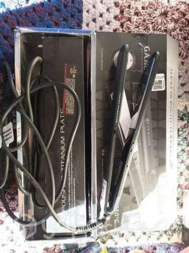 Alisadora gama de titanio