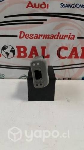 Soporte de frontal delantero izquierdo TOYOTA YARI