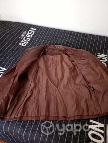 Chaketa cuero tadashi