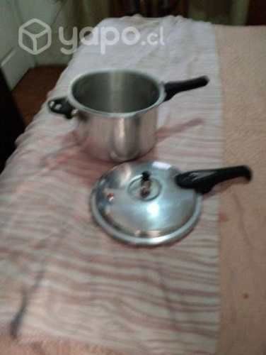 Olla a presión Tefal