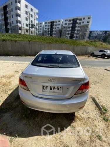 Hyundai Accent 2011 AC