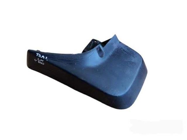 Guardabarro trasero LH Mitsubishi L